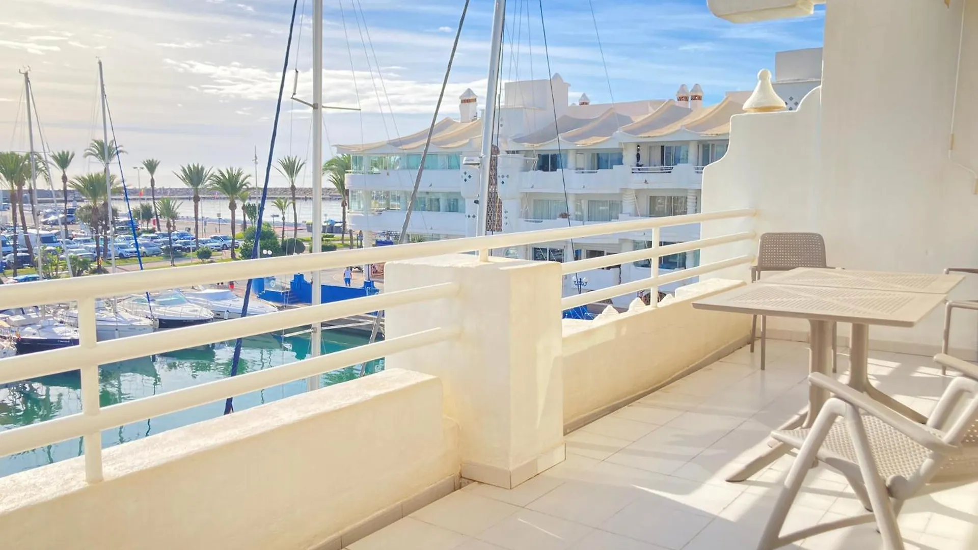 Apartment Apartamento Isla De Poniente Puerto Marina Benalmadena